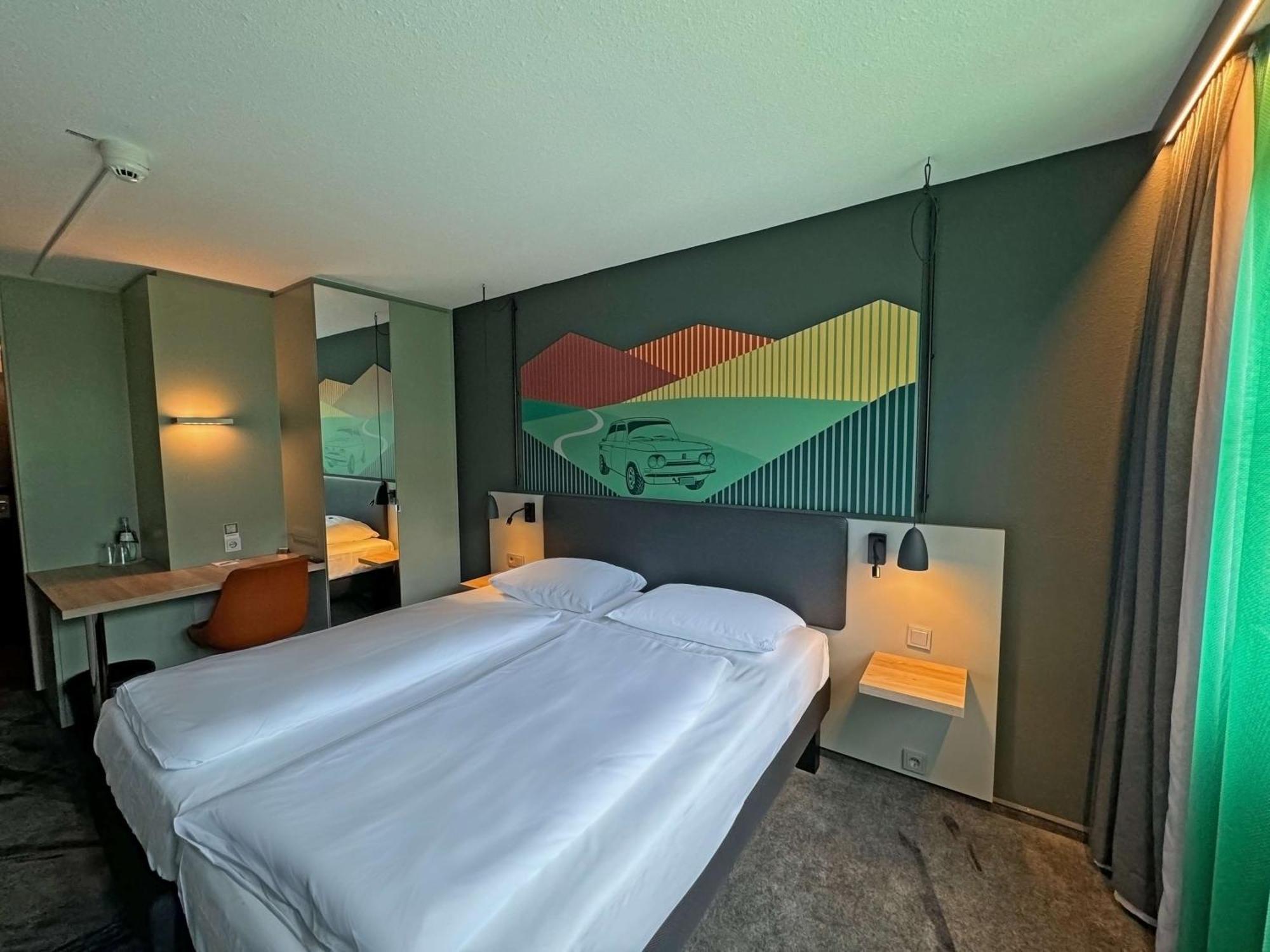 Готель Ibis Styles Неккарзульм Екстер'єр фото